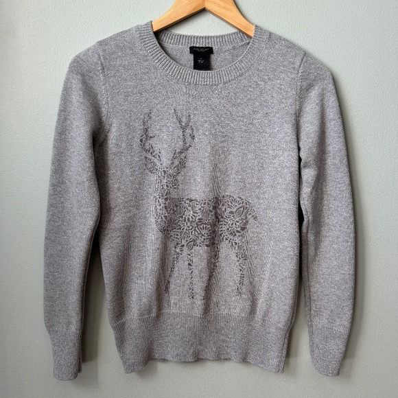 Reindeer Gray Sweatshirt Crew Neck Pullover, EUC - Picture 5 of 16